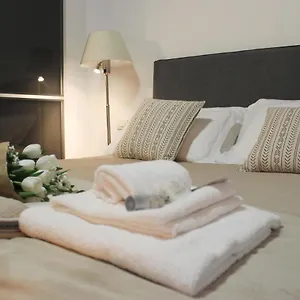 Pantheon Grand Apartment