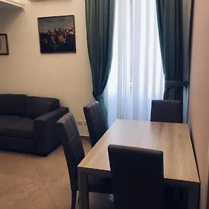 43 Ampio E Comodo Nel Centro Di Appartamento