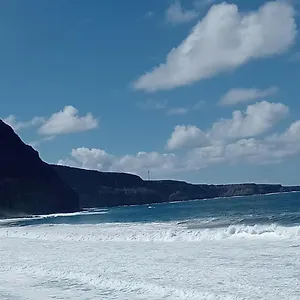 https://piso-magico-junto-al-mar-con-gran-terraza.in-canary-islands.com