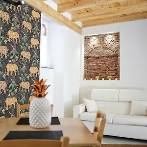 https://home-3124-catania.taorminaitalyhotels.com
